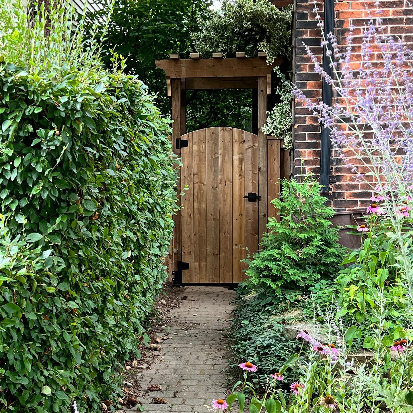 gate project